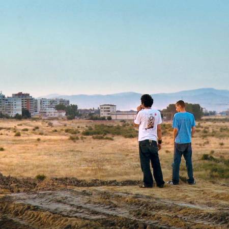 Eastern Plays // Migrations en Images